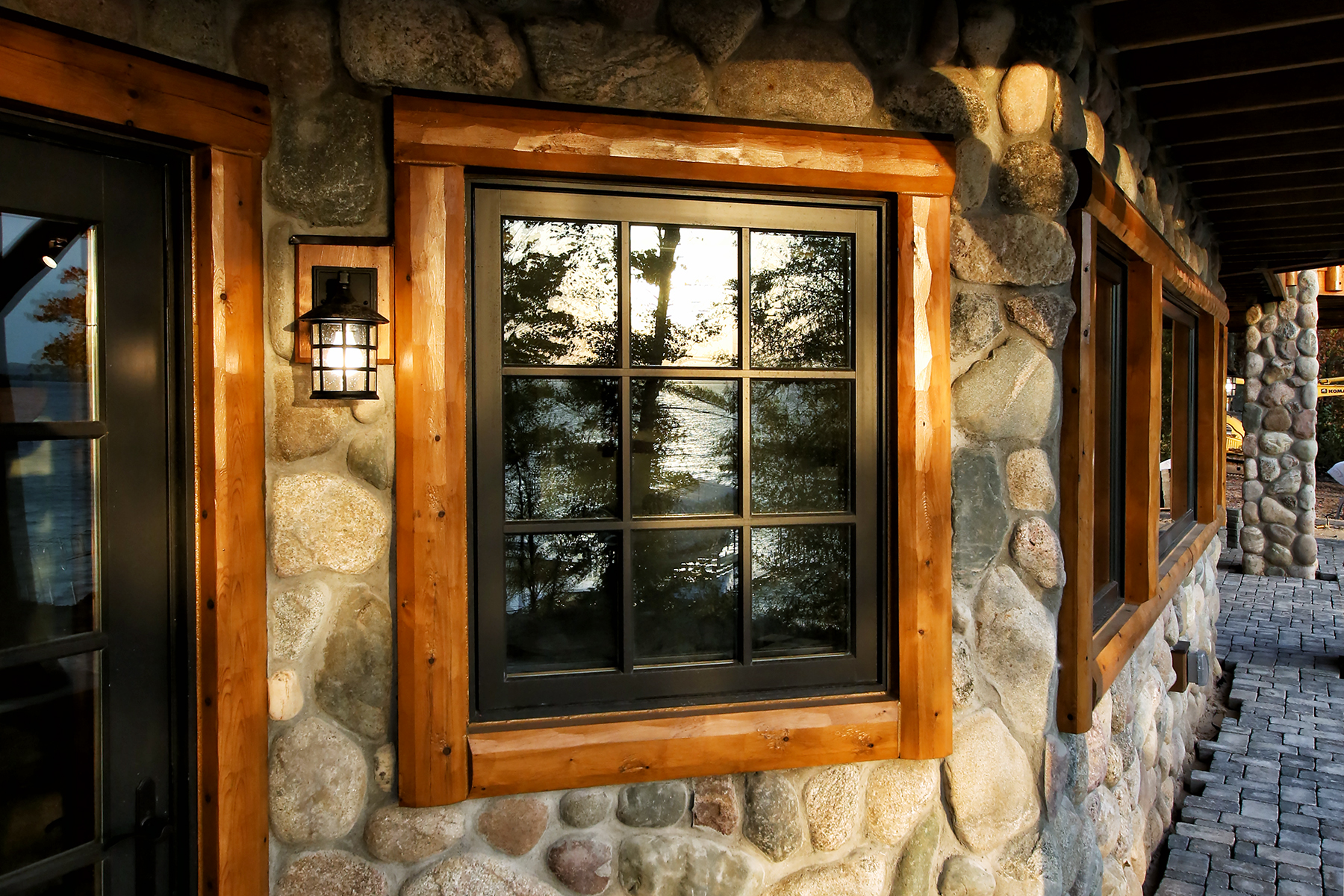 a window outside of a cozy mansion